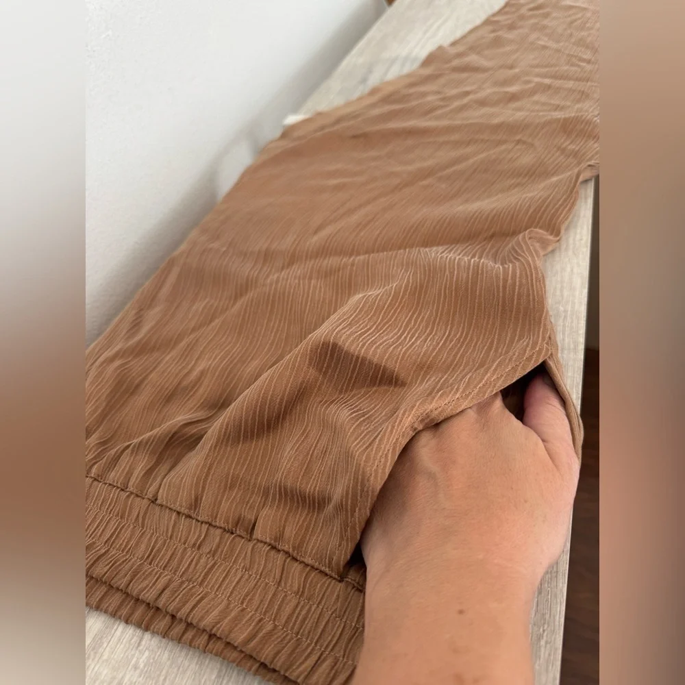 Soft Surroundings Turis Straight Leg Cropped Ankle Pants Silky NWT Large - Picture 4 of 10